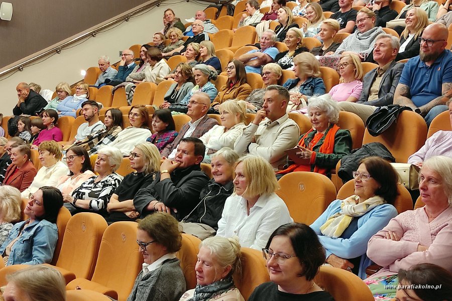 37 Pytania i dyskusja.jpg